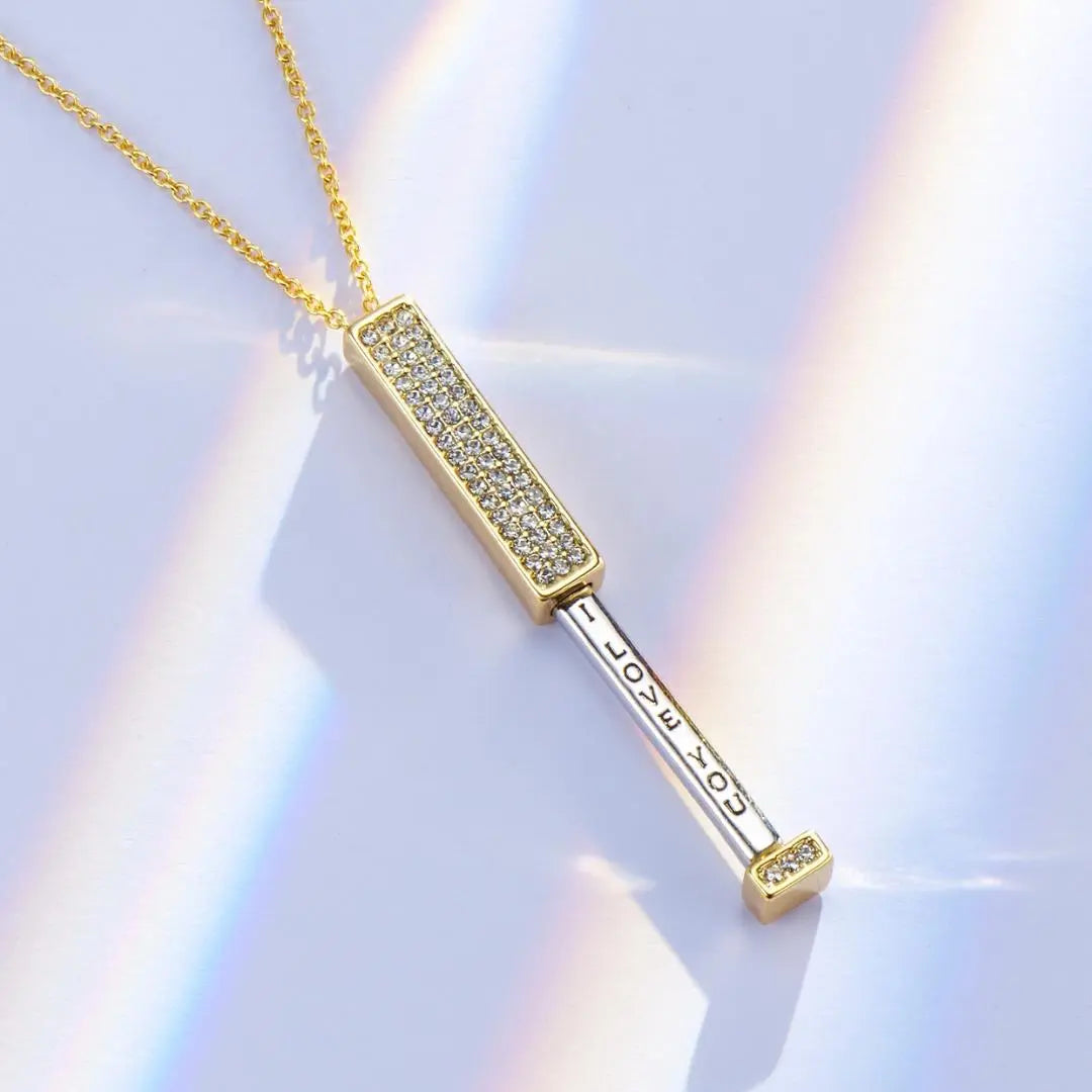 "I Love You" Necklace Soliqlo