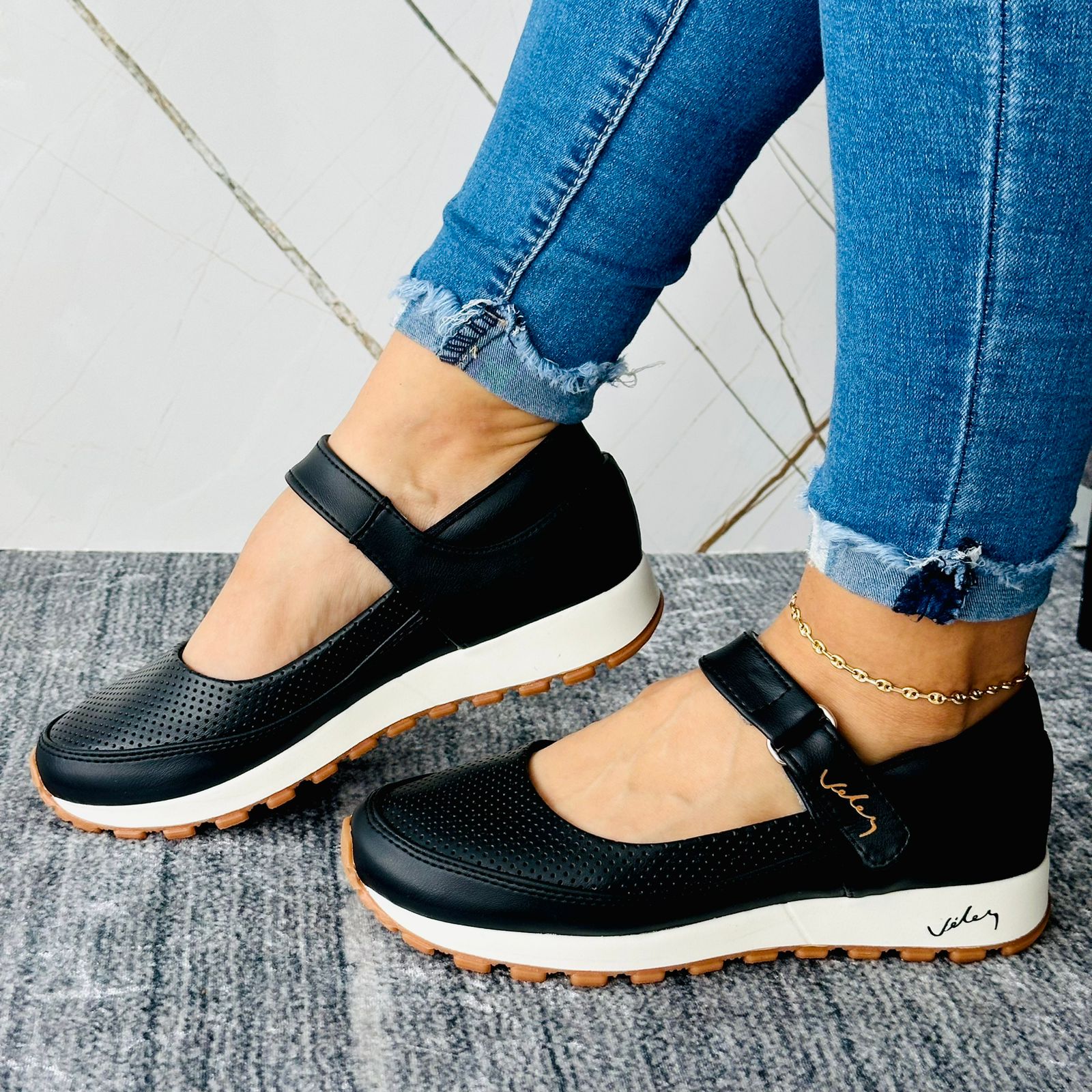 Balance Step - Orthopedic Shoe - Soliqlo