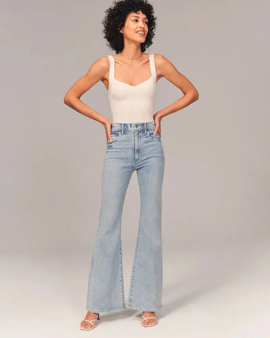 Flare Sculpt Jeans - Soliqlo