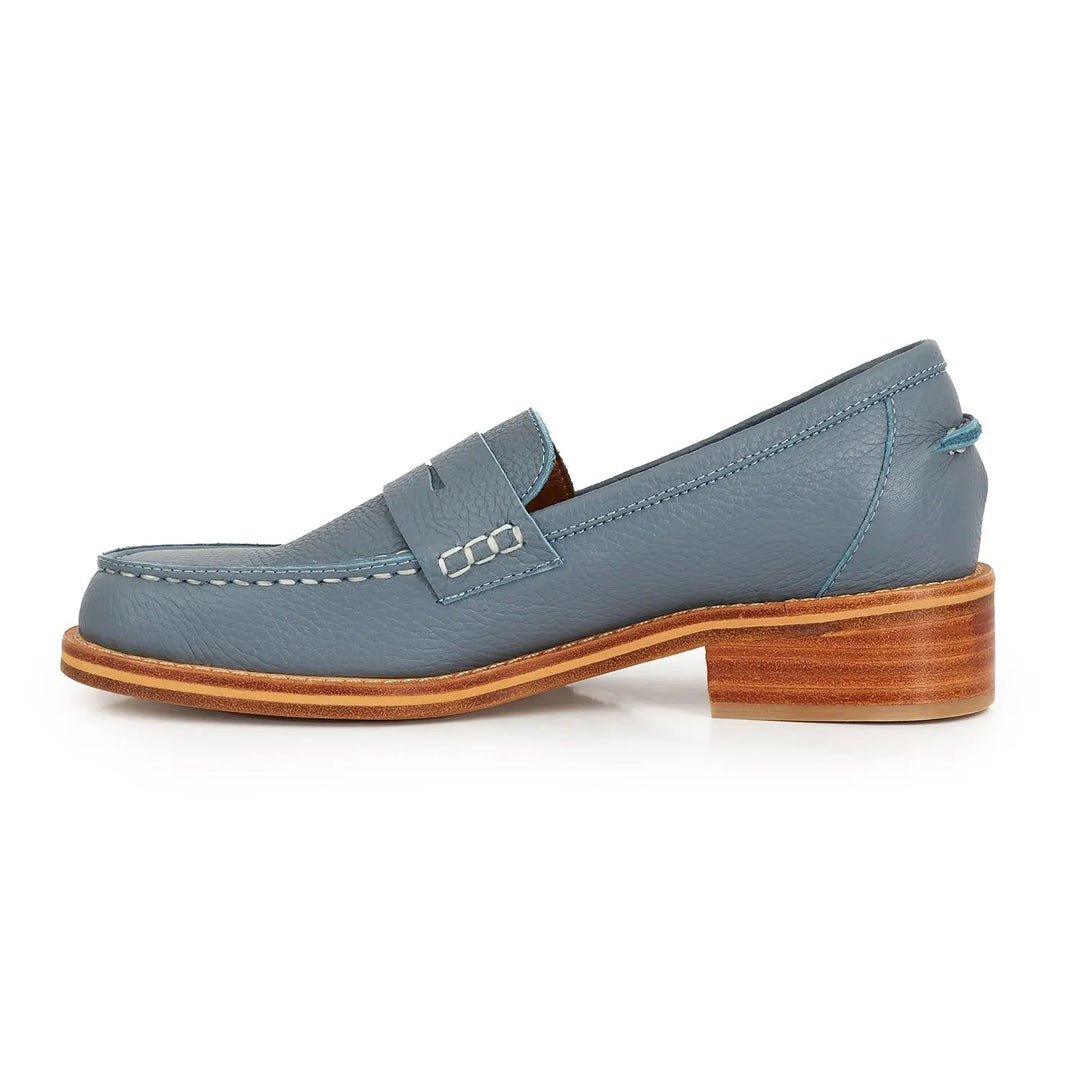 IcyLux Loafers - Soliqlo