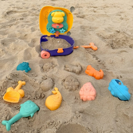 WOOPIE-3-in-1 Sandspiel-Set mit Hundekoffer & Wasserspiel